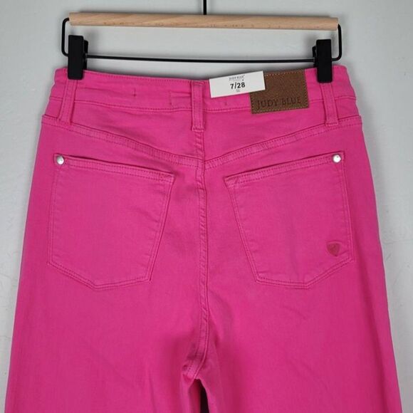 Judy Blue 90's Straight Leg Jeans High Waist Garment Dyed Hot Pink Size 7/28 NWT - Picture 5 of 12